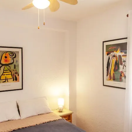 Cozy Walking Distance To The Arenal Apartment Javea