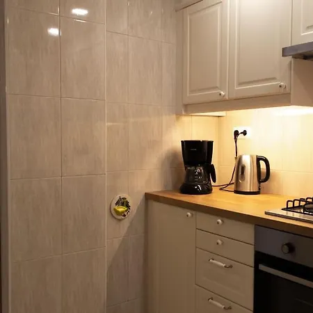 Apartment Cozy Walking Distance To The Arenal *