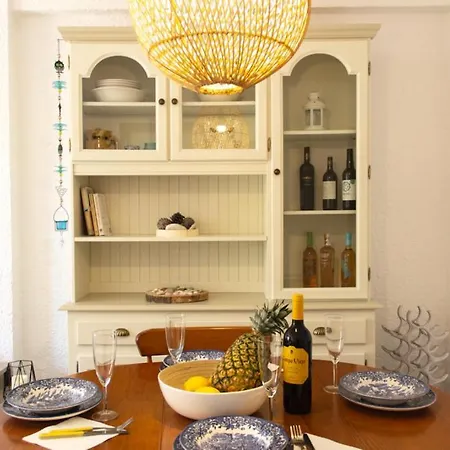 Apartment Cozy Walking Distance To The Arenal Javea